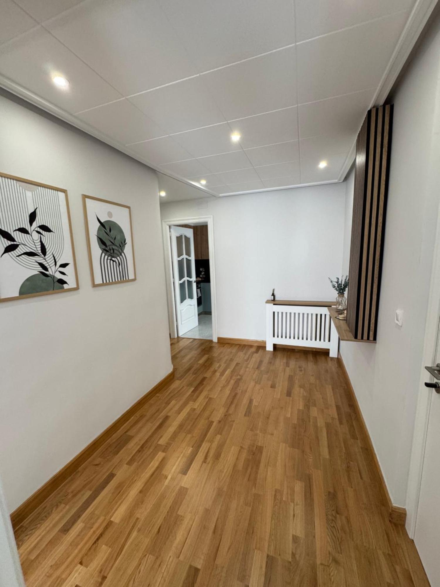 Rioja Centro Ayuntamiento By Apartamentos Logrono Luaran gambar